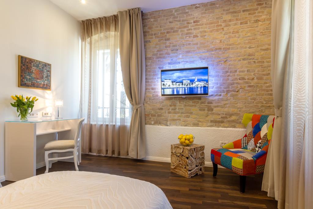 Pellegrini Luxury Rooms Сплит Экстерьер фото
