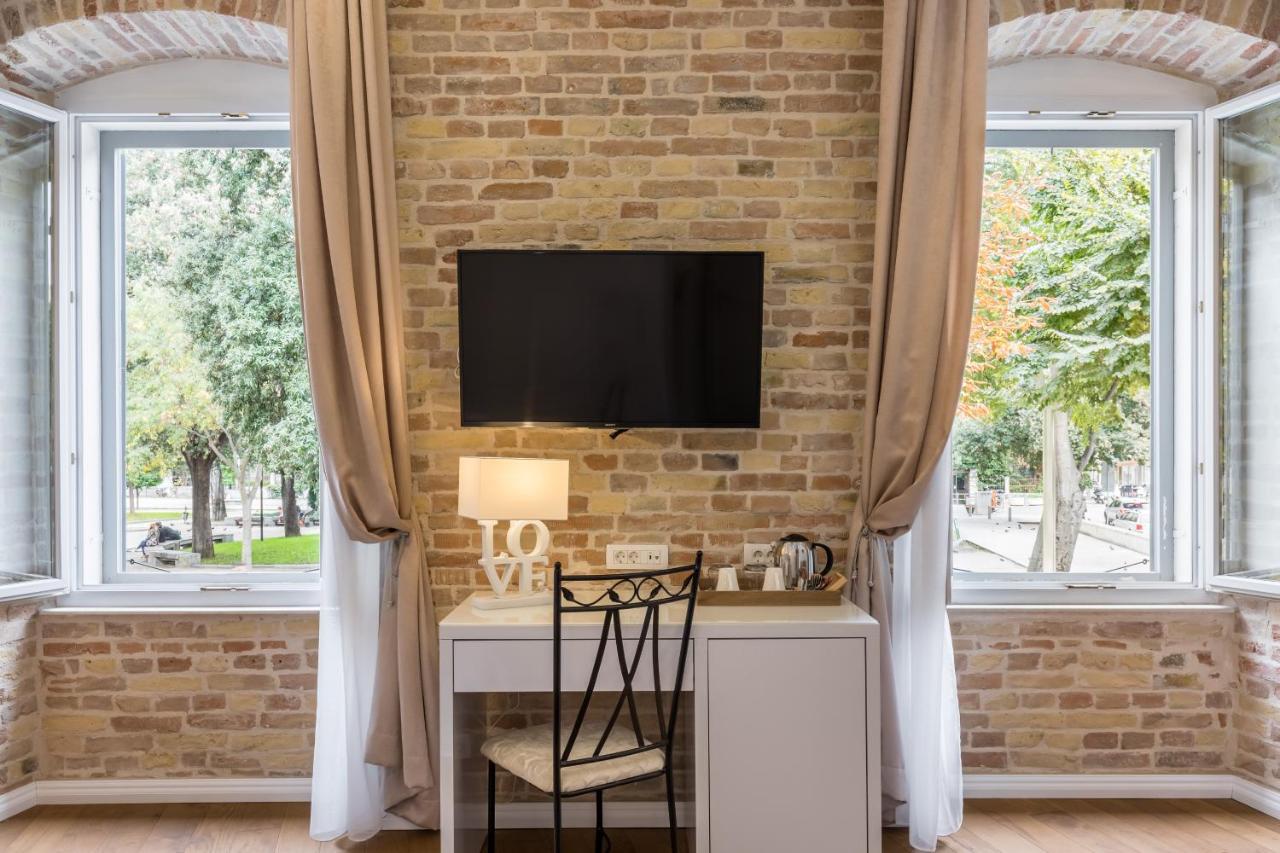 Pellegrini Luxury Rooms Сплит Экстерьер фото