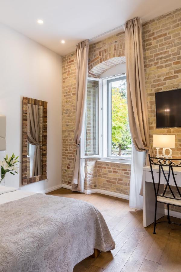 Pellegrini Luxury Rooms Сплит Экстерьер фото